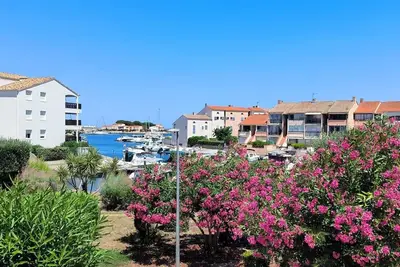 Image de St Cyprien bel appartement classé 2 étoiles  vue Marina