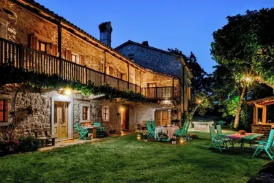 Image de Indulge in Timeless Luxury at Chateau Asa