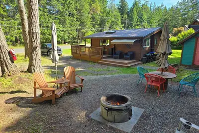 Image de Cozy Island Cottage: Bbq, Outdoor Patio, WiFi