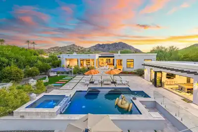 Image de The Private Paradise Valley Luxe Estate- Casita, Heated Pool, Hot Tub, Views