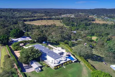 Image de Amrata Estate: Retreat • Unite • Wed • Celebrate • Party in Style!