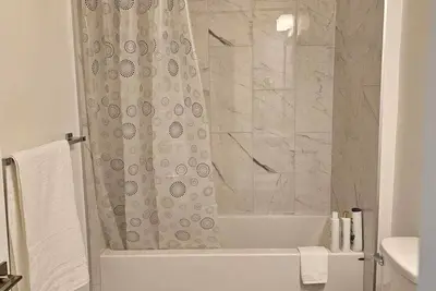 Image de Bright & Cozy 2br Suit Near Wem