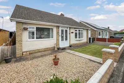 Image de 2 chambres à coucher à Chapel St. Leonards