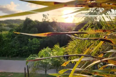 Image de Spacious 5-bedroom house in peaceful Mata de São João with WiFi, Ac