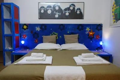 Image de In Naples center cozy Rooms in Artistic apartment