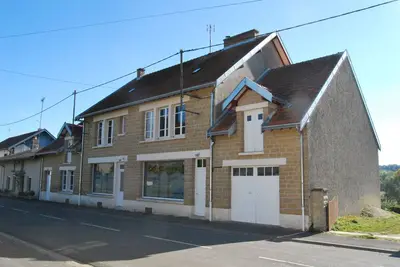 Image de Gite dans l'Argonne Ardennaise, avec un grand terrain allant jusqu'à la rivière