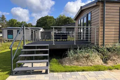 Image de Butzi's beach house, with terrace and garden shed for bicycles