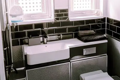 Image de **Sleeps 12** Premium Adjacent Chalets (x2)with dishwasher & washing machine