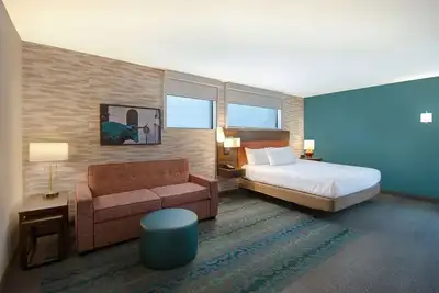 Image de Experience Waco: Suite w/Kitchen & Outdoor Spaces