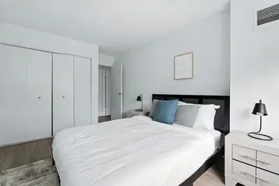 Image de Legacy at Imperial Village 214 I 2 Bed 2 Bath