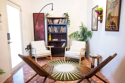 Image de Casa Flores「Unit 2「Amapola」Walk To Beach