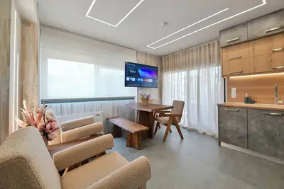 Image de Suite 5 – Elegant & Serene Hideaway | September15 Suites