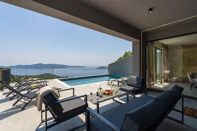 Image de Villa Green Sunrise- 4 bedroom Oasis in beautiful Brsečine, near Dubrovnik