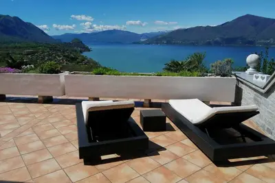 Image de Maison de vacances 'Belvedere36' avec vue sur le lac, garage et climatisation