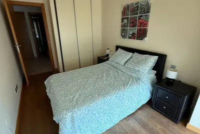 Image de 2 Bed Apt in Ocean Village - Pools - Jacuzzi - WiFi - Rock Views