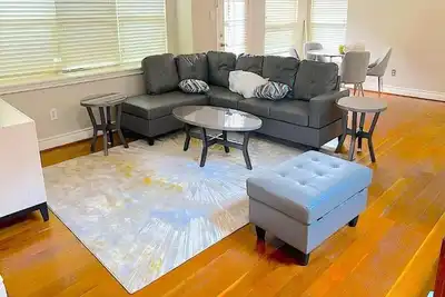 Image de Spacious 5-bedroom hotel in lovely Uvalde with WiFi, Ac