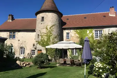 Image de Maison de Vacances 'Chez Poton' avec Terrasse Privée, Jardin Privé et Wi-Fi