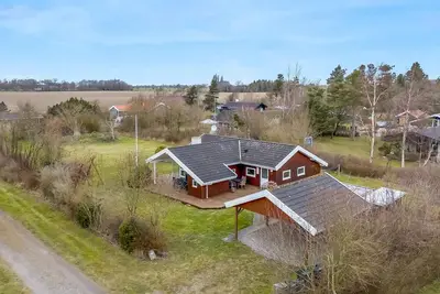 Image de Spacious, bright, 400m from the beach with sauna