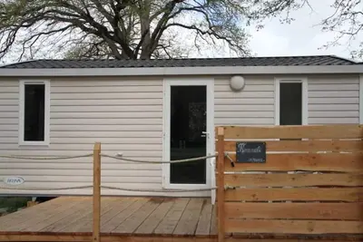 Image de Camping 3 étoiles - Piscine  - ccbbgcb