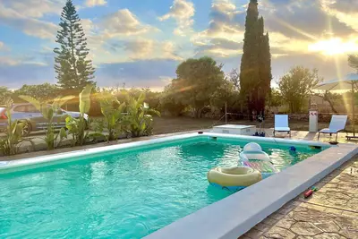 Image de Maison de campagne 'Sarabo' avec vue sur la montagne, Wi-Fi et climatisation