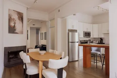 Image de Designer Loft 2w | Heart of Gold Coast/River North