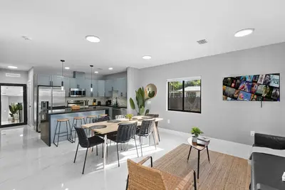 Image de Stylish Townhouse Steps from Wynwood