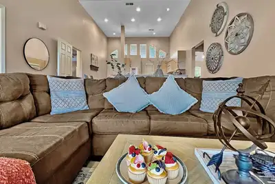 Image de 4 King Beds Penthouse Secluded yet mins to Strip