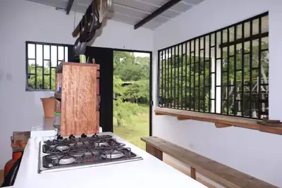 Image de El Nido serene cabin with natural pool and chef #1