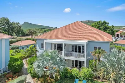 Image de Casa Felicidad at Blije Rust | Tropical Escape