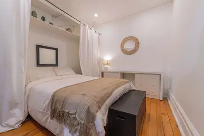 Image de Metro Laurier 2bdr App