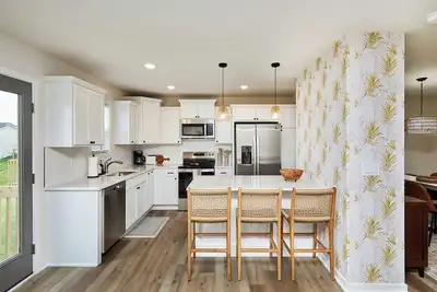 Image de Designer 4br-New Build! Giant Tv, Great for Groups/Families