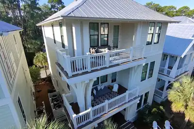 Image de \"Tranquil Tides\" Private Beach Access in Seacrest, Pool, Bikes