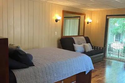 Image de Summit Village Hideaway