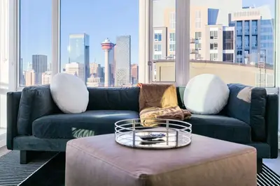 Image de City View | Stylish Condo | 2 King Beds + Ensuites