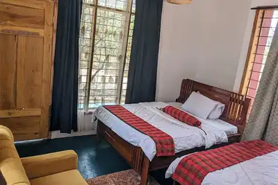 Image de Superb 8-bedroom bed & breakfast in Mikumi