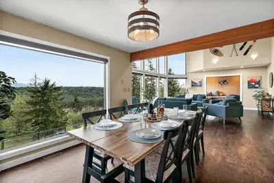 Image de Spring Escape Epic Rainier Views * Renew Your Soul