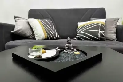 Image de 2-bedroom apartment in charming Sliema close to the beach with WiFi, Ac