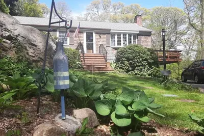 Image de Fgear - Near Black Beach and Bike Path