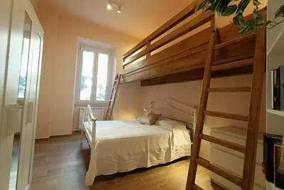 Image de \"Derna 1\" Holiday home by the sea - Terracina center