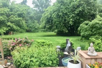 Image de Zen-like Cali beautiful home in Bucks County