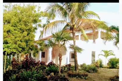 Image de WatamuRustic Beach Coastal Living, Ocean, Seafood  & Private Pool.