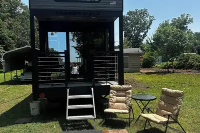 Image de Charming Tiny Home on Grand Lake near Grove with boat ramp access!