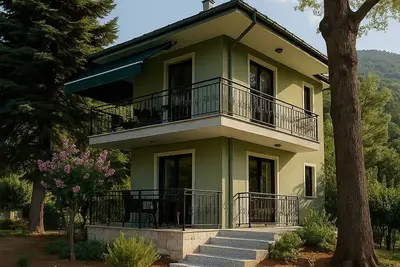 Image de Luxury Mountain Villa with Garden & CityView