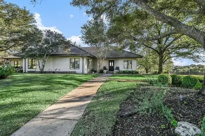 Image de Classy and Cozy Cottage #6 in Barton Creek Lakeside- inside private country club