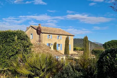 Image de Maison Crestet - Oasis of calm yet everything at your fingertips