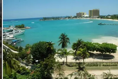 Image de Lovely suite, nice view of beach, steps from beach, shopping, and entertainment