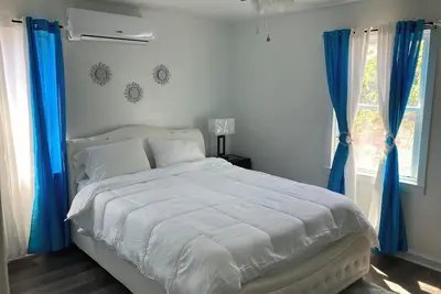 Image de 3-bedroom 1bath Luxury house with parking WiFi, Ac in fabulous Philadelphia.