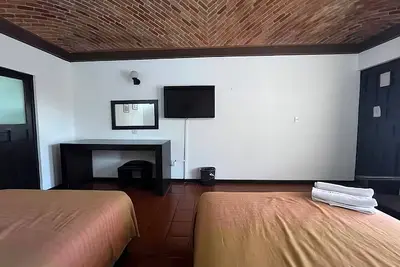 Image de Hotel Villa Capri, 2 camas dobles 4 Huéspedes