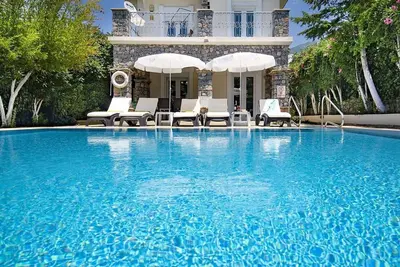 Image de Il est situé dans le quartier d'Ölüdeniz