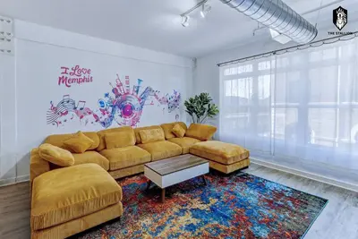 Image de Modern Spacious Loft in Downtown w/ free parking